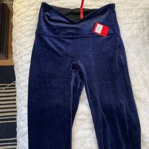 NWT spanx lapis blue velvet leggings size large.